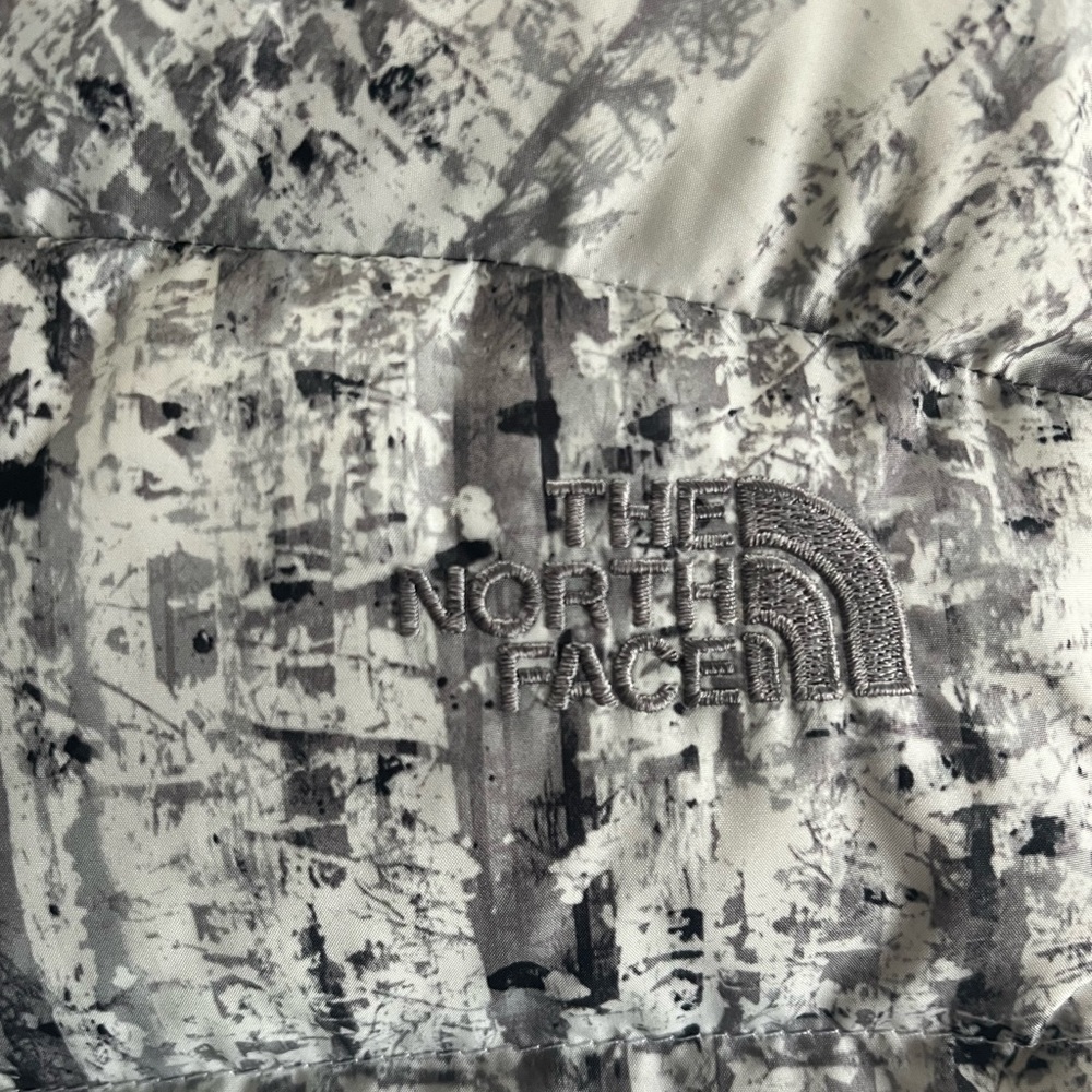 The North Face Nuptse 2 Goose Down Vest White Birch - Picture 6 of 6